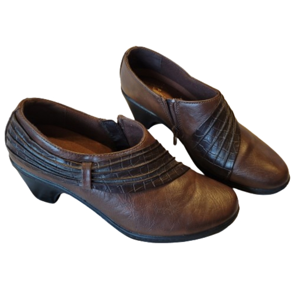 Easy street womens comfort wave brown Leather Dress Heeled Clogs size 7 1/2